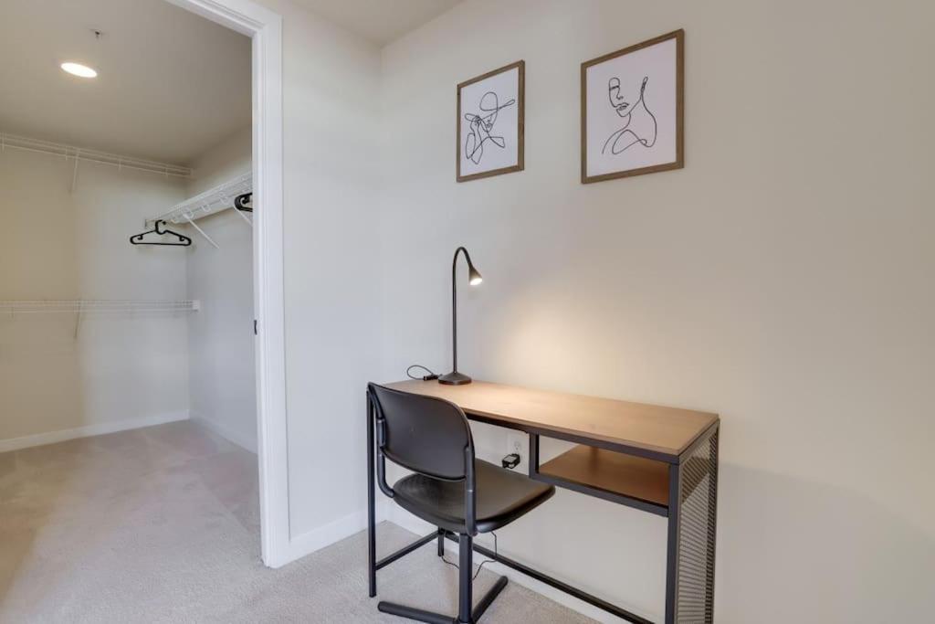 Fantastic 2 Bedroom Condo At Pentagon City Arlington Exterior photo